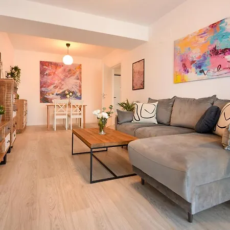 Urban Bliss - Contemporary Elegance In Modern Living Spaces Voluntari Exterior photo