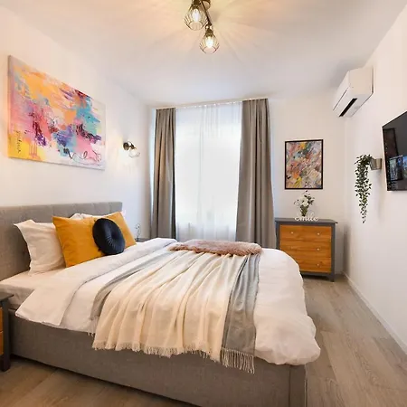 Urban Bliss - Contemporary Elegance In Modern Living Spaces Voluntari Exterior photo